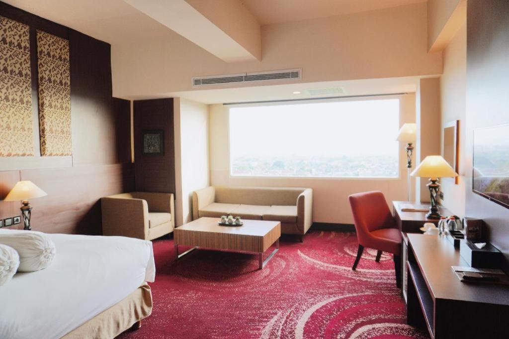 Indoluxe Hotel Jogjakarta Melati Luaran gambar